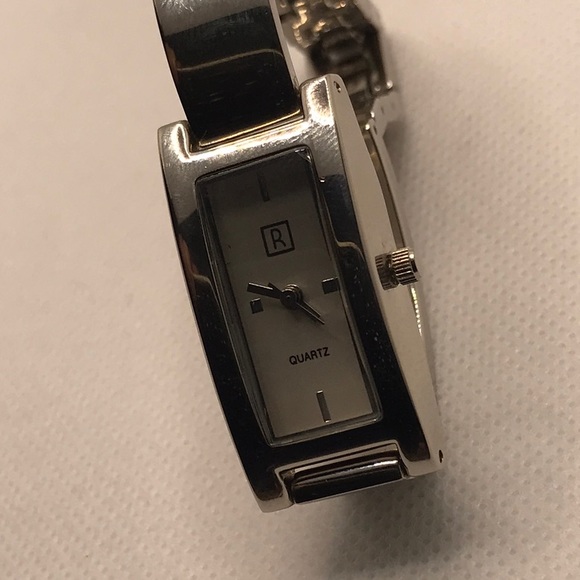 Reitmans Watch - never worn! - Picture 5 of 14